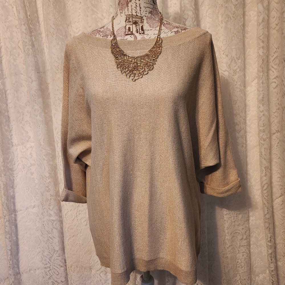 SOHO NY & Co. Gold Sweater Size L